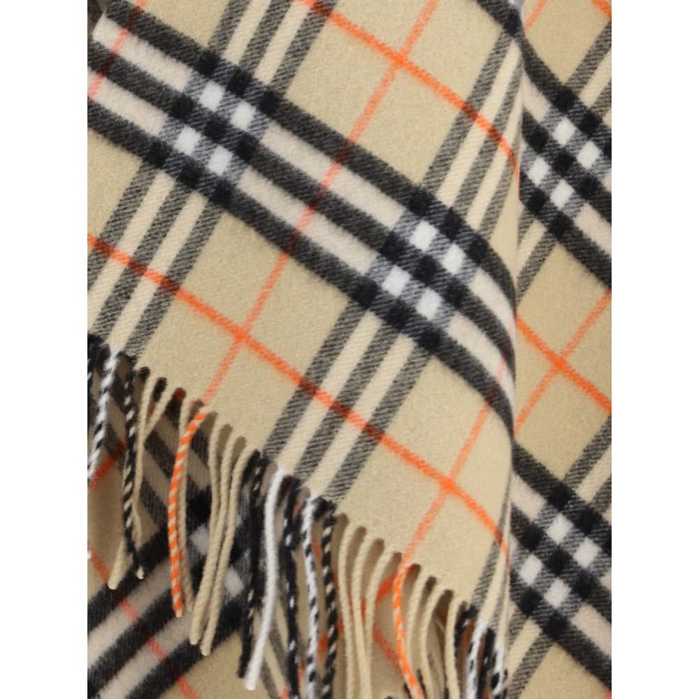 Burberry CAPE