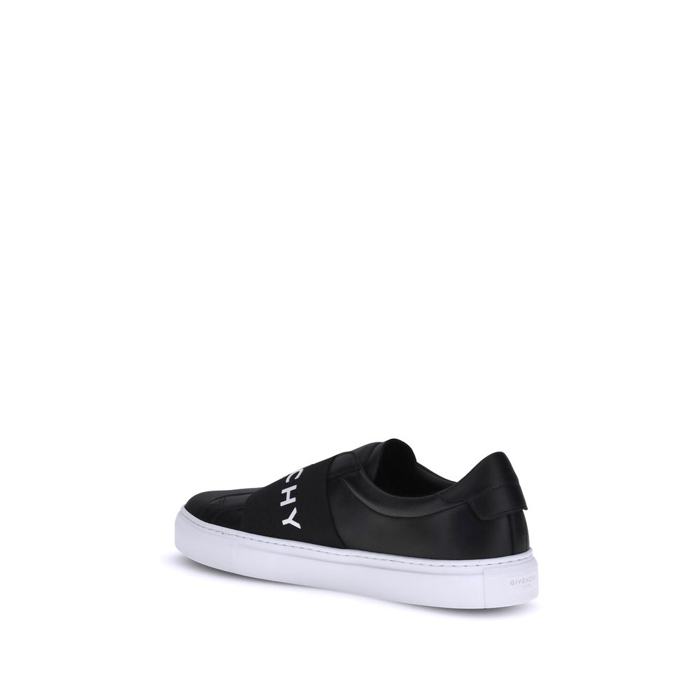 Givenchy Black Calf Leather Bos Taurus Low Top Sneakers