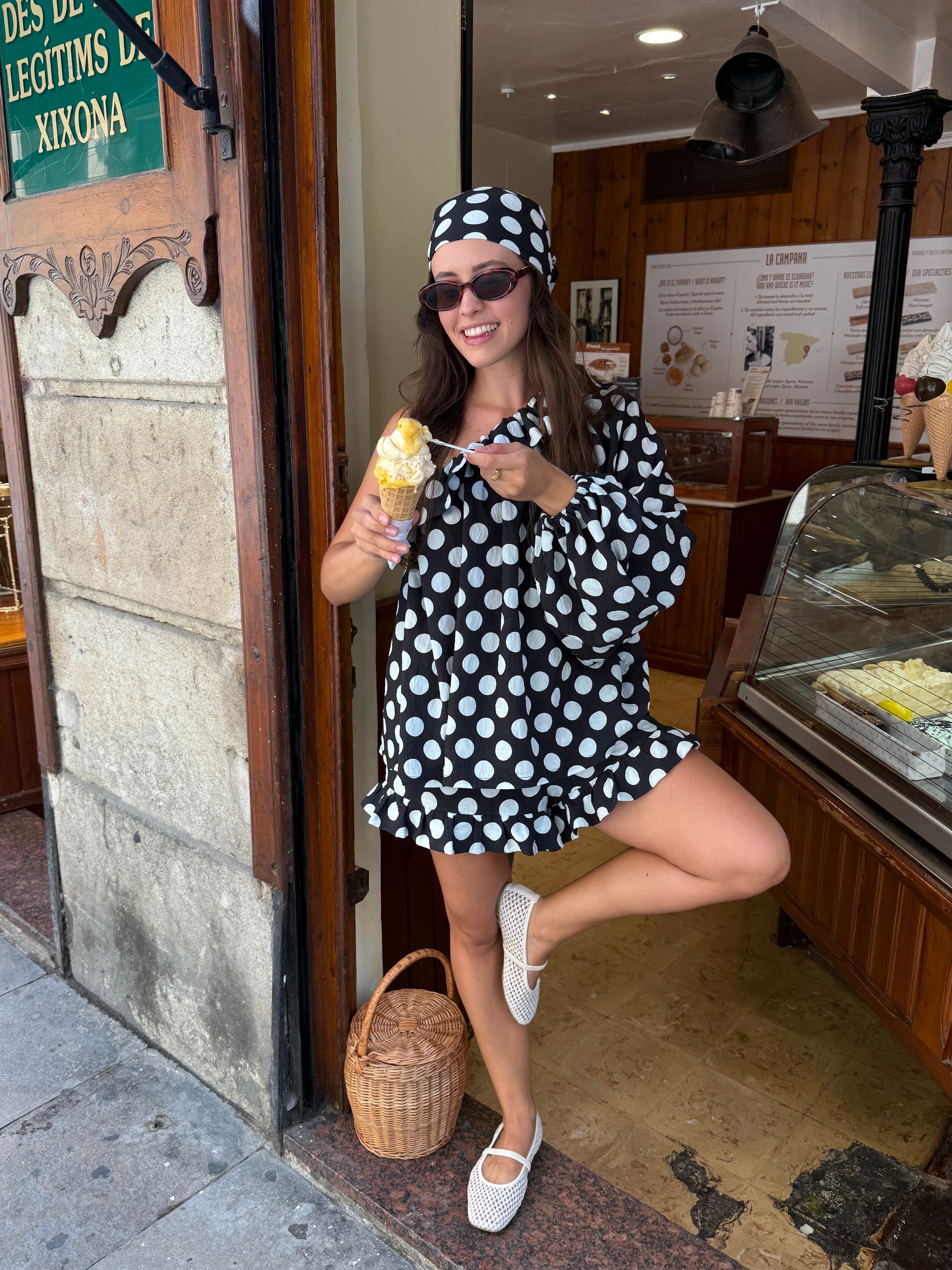 Cha-Cha Lounge Shorts with Headscarf in Black Polka Dot