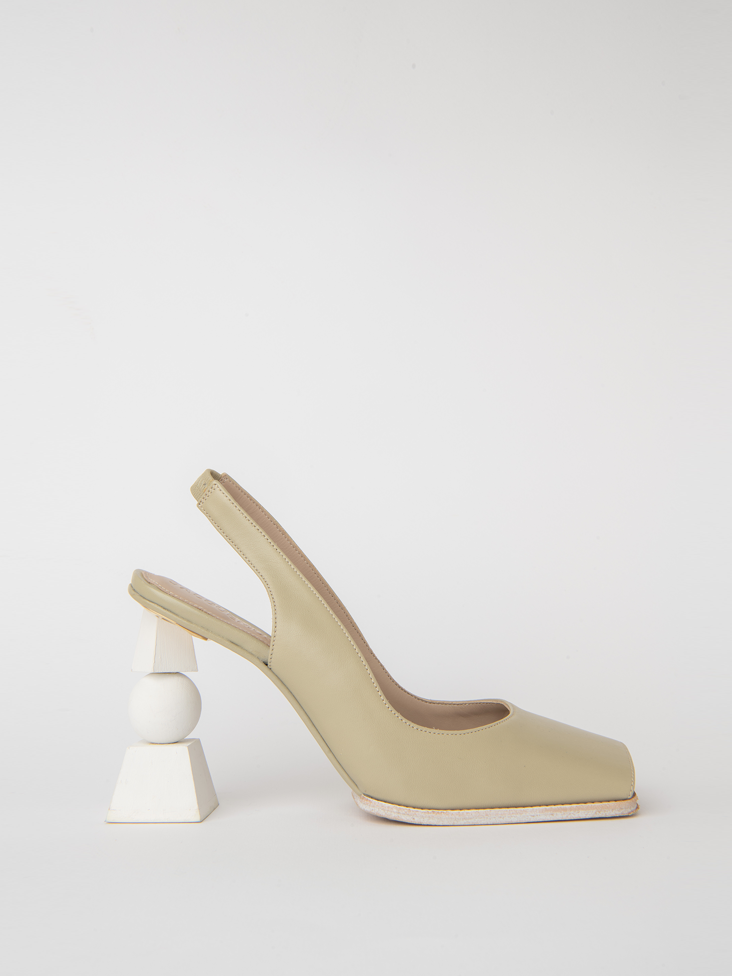 Jacquemus Les Chaussures Valerie Geometric-Heels