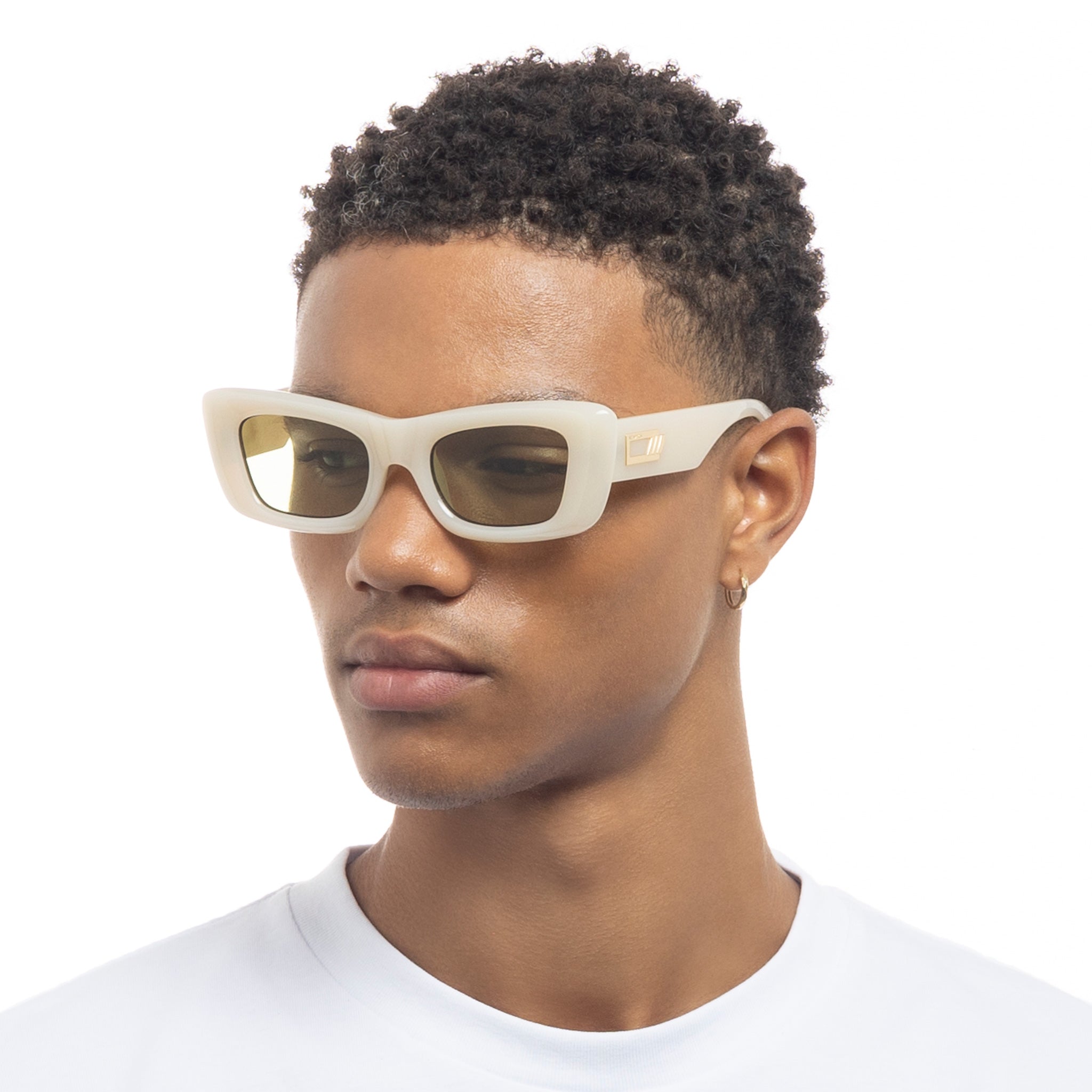 DOPAMINE | MILKY ALMOND | MOSS MONO | SUNGLASSES
