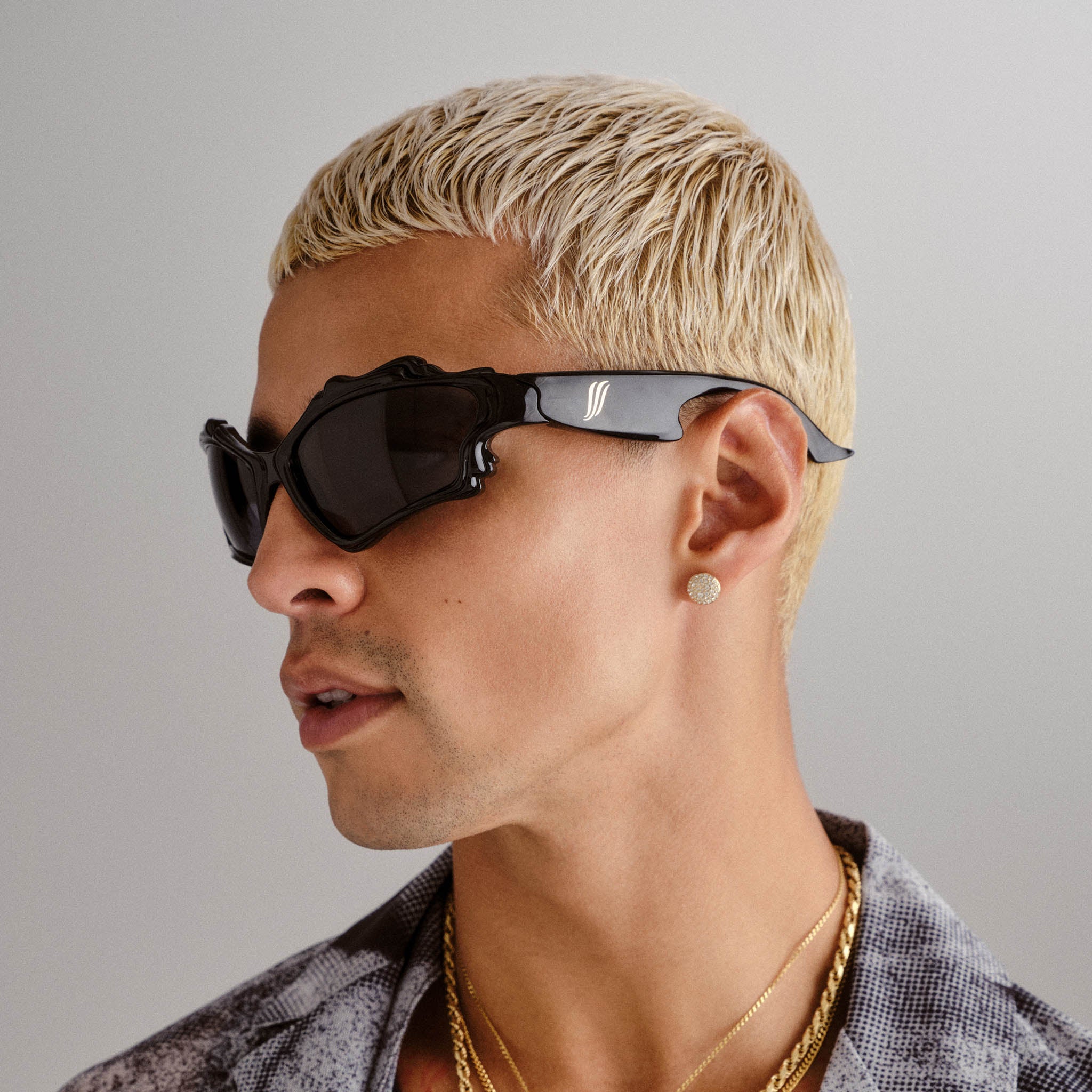 LE SIREN | BLACK | SMOKE MONO | SUNGLASSES