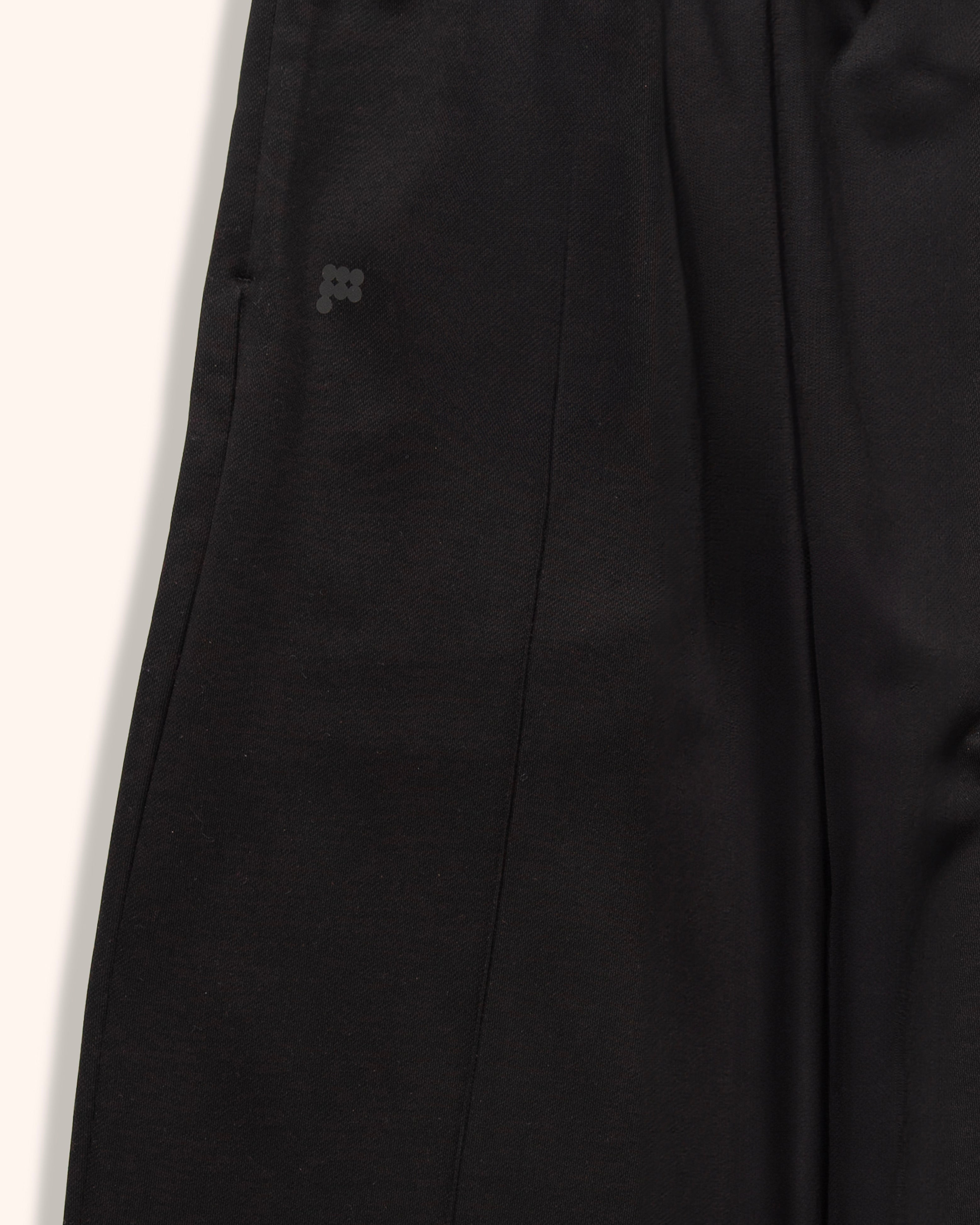 Structured Midweight Trackpants - Black