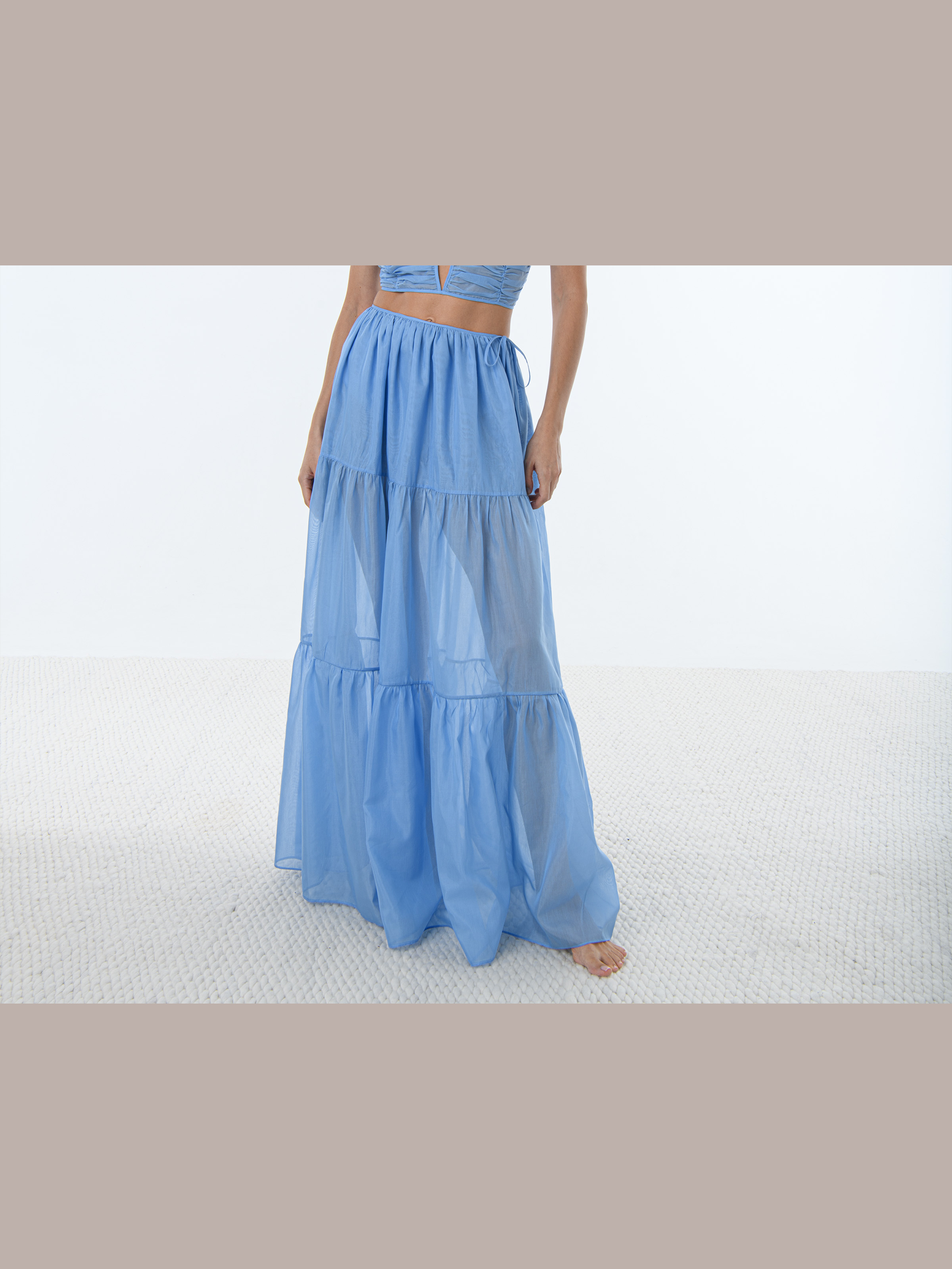 South & June in Delicate Blue