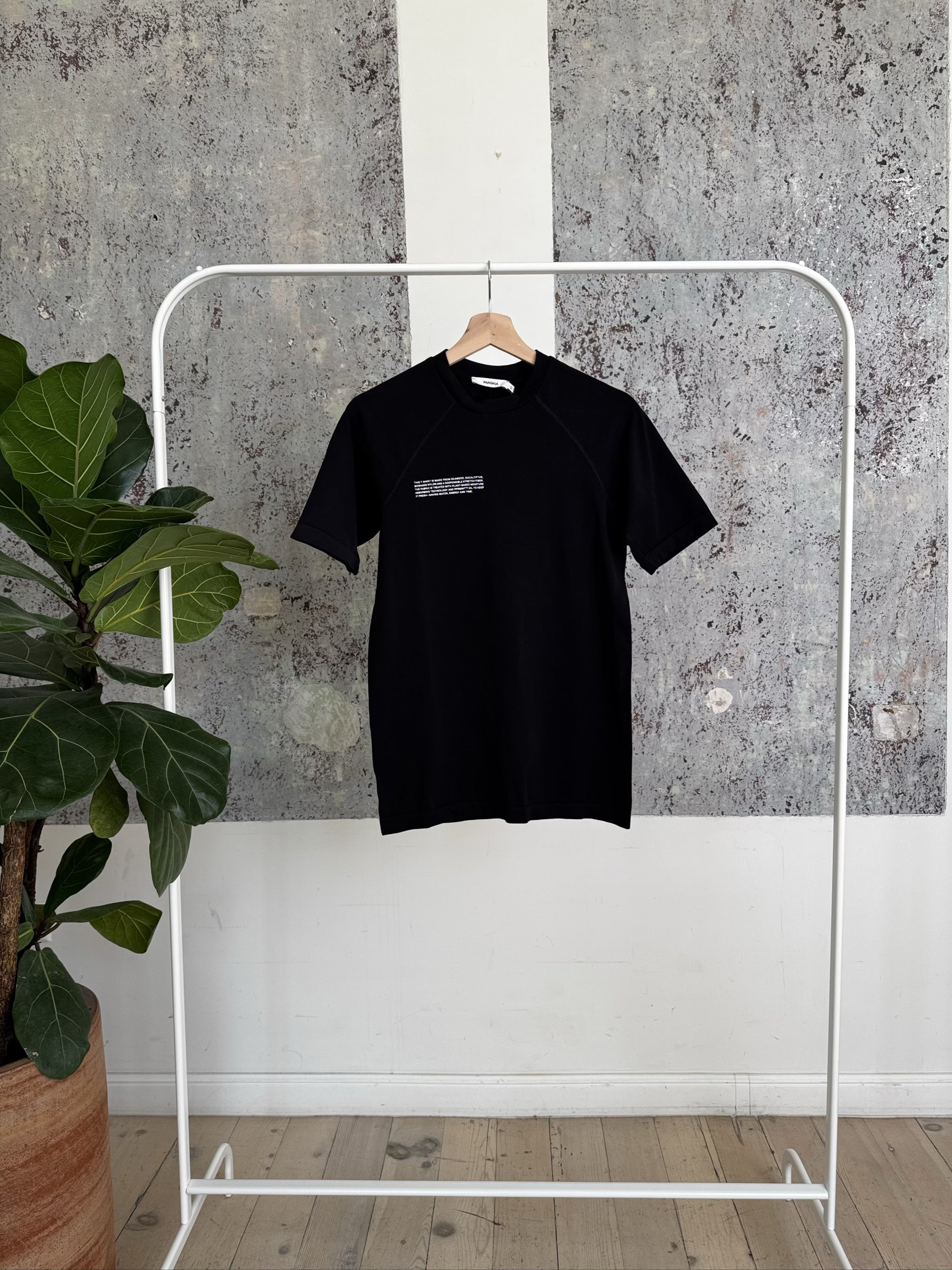 Men's Activewear T-Shirt - Black - XS
