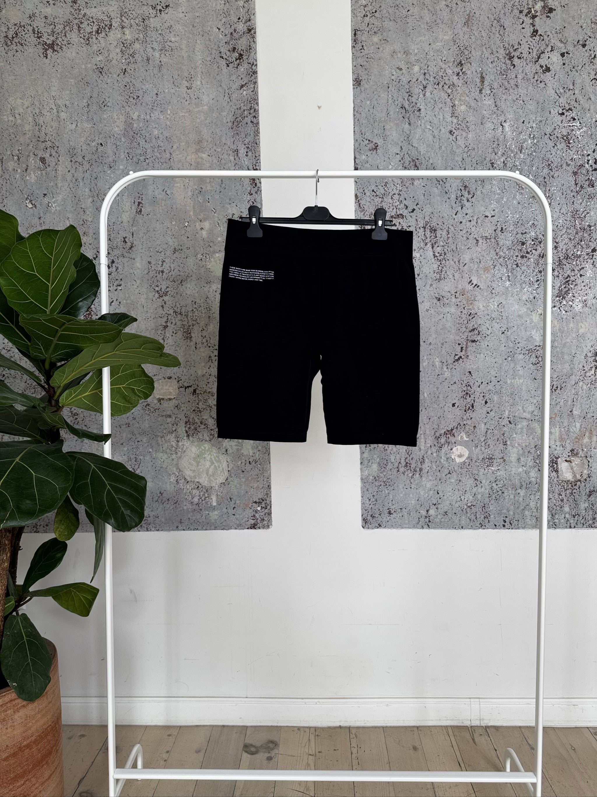 Men's Activewear Shorts - Black - XL