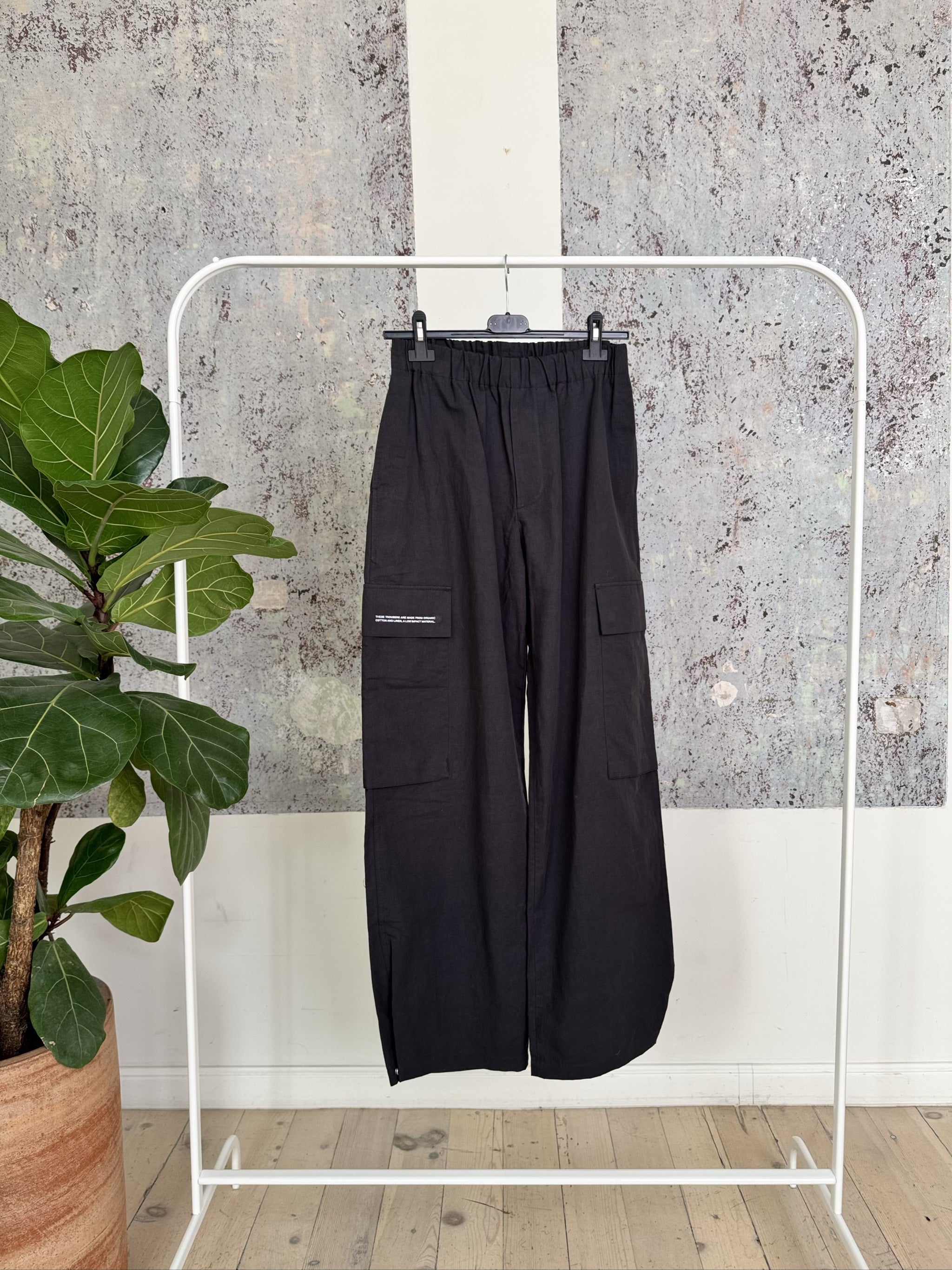 Cotton linen cargo trousers - Black - XS