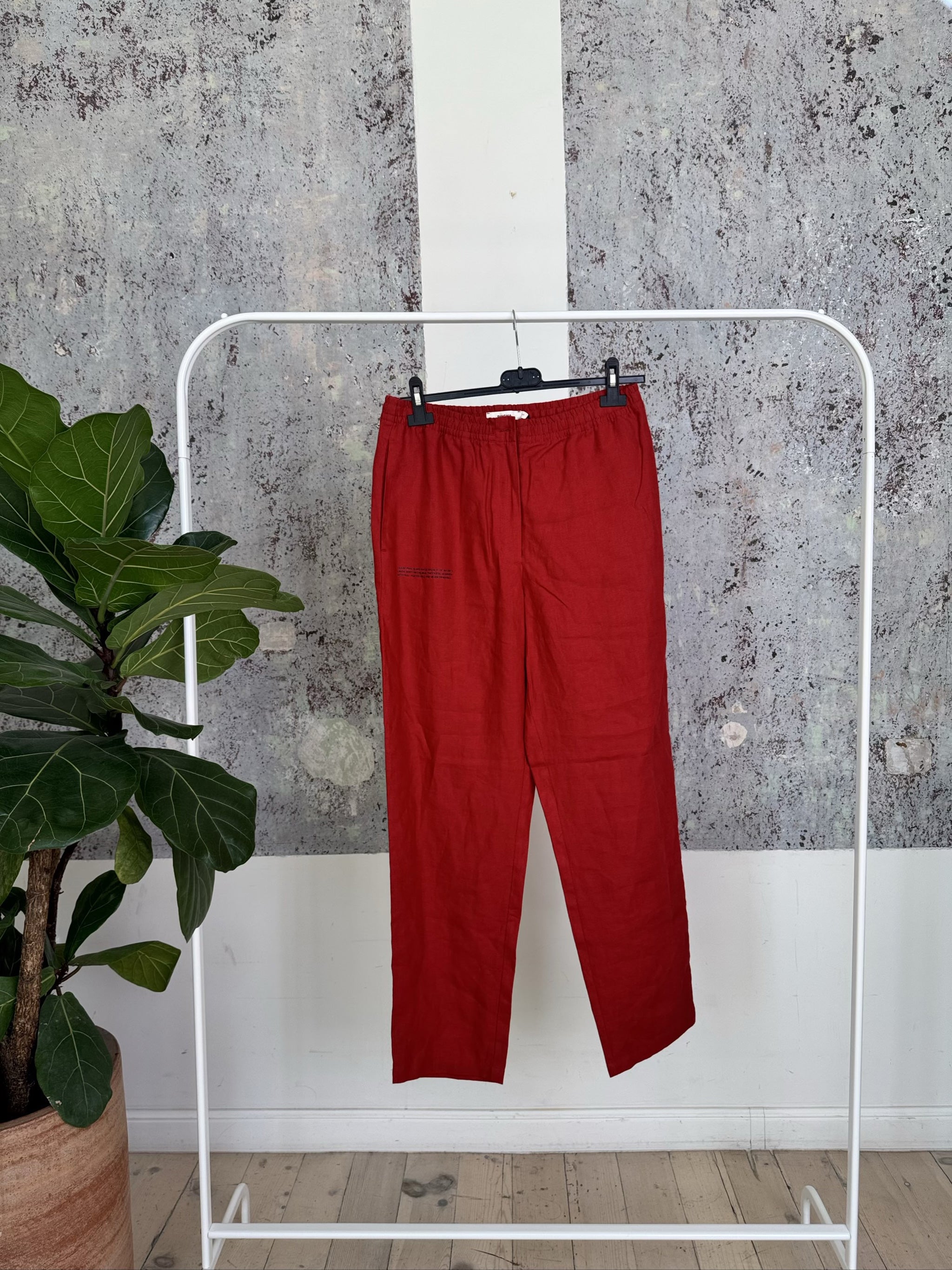 Women's Aloe Linen Pants - Cranberry Red - S
