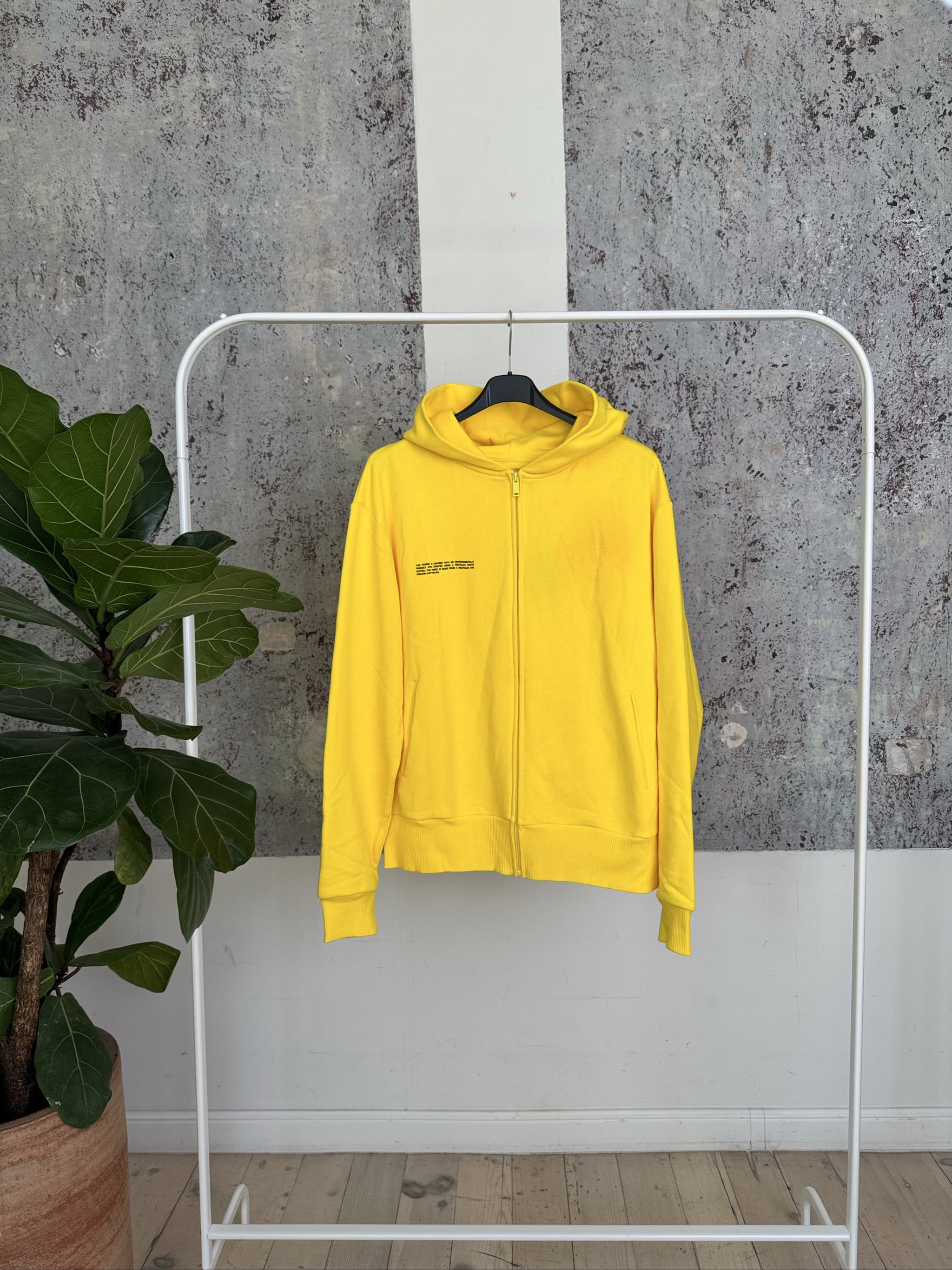LIGHTWEIGHT RECYCLED COTTON ZIPPED HOODIE - M