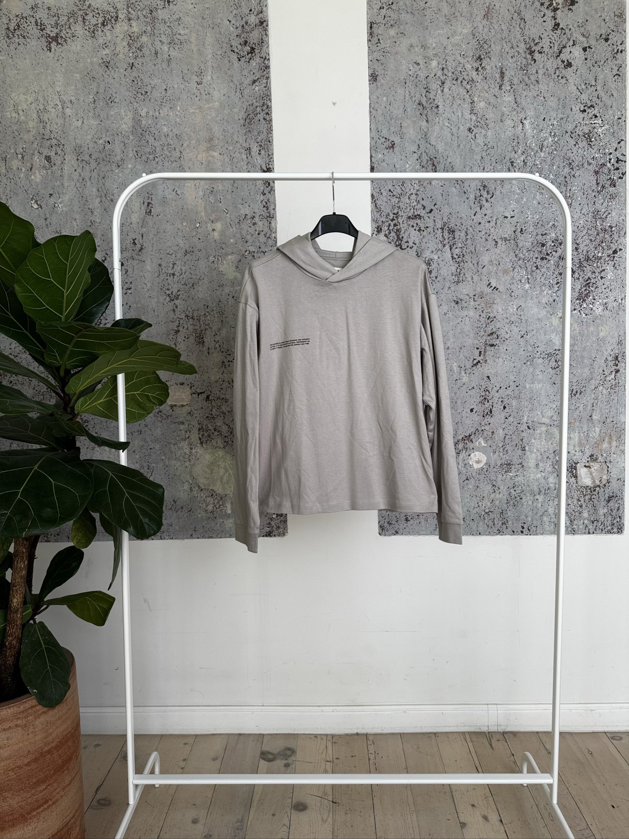 Women's organic cotton hoodie with C-FIBER™ - Stone - US2