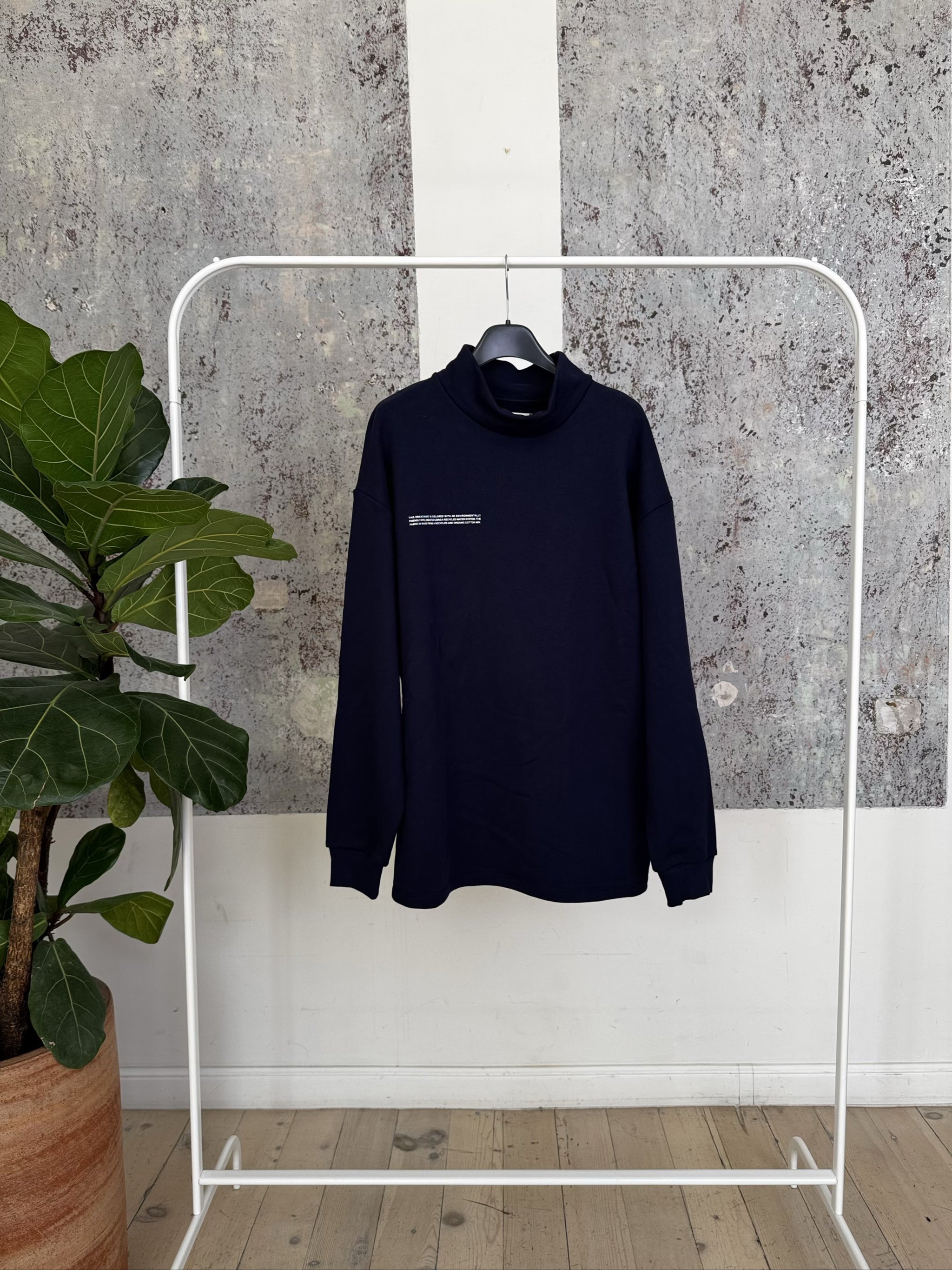 Recycled Cotton High Neck Sweatshirt - navy S