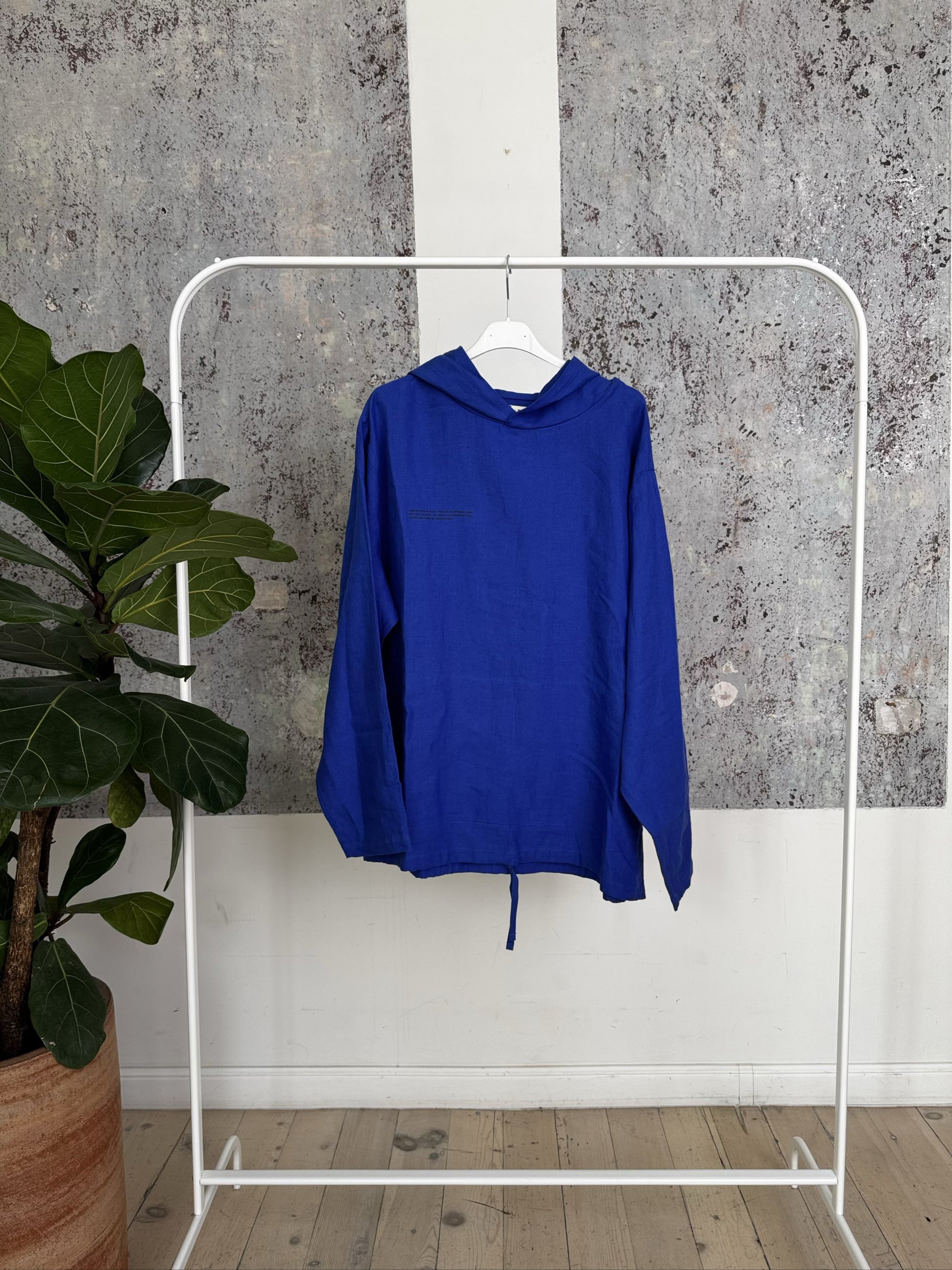 Aloe Linen Hoodie - cobalt blue - M