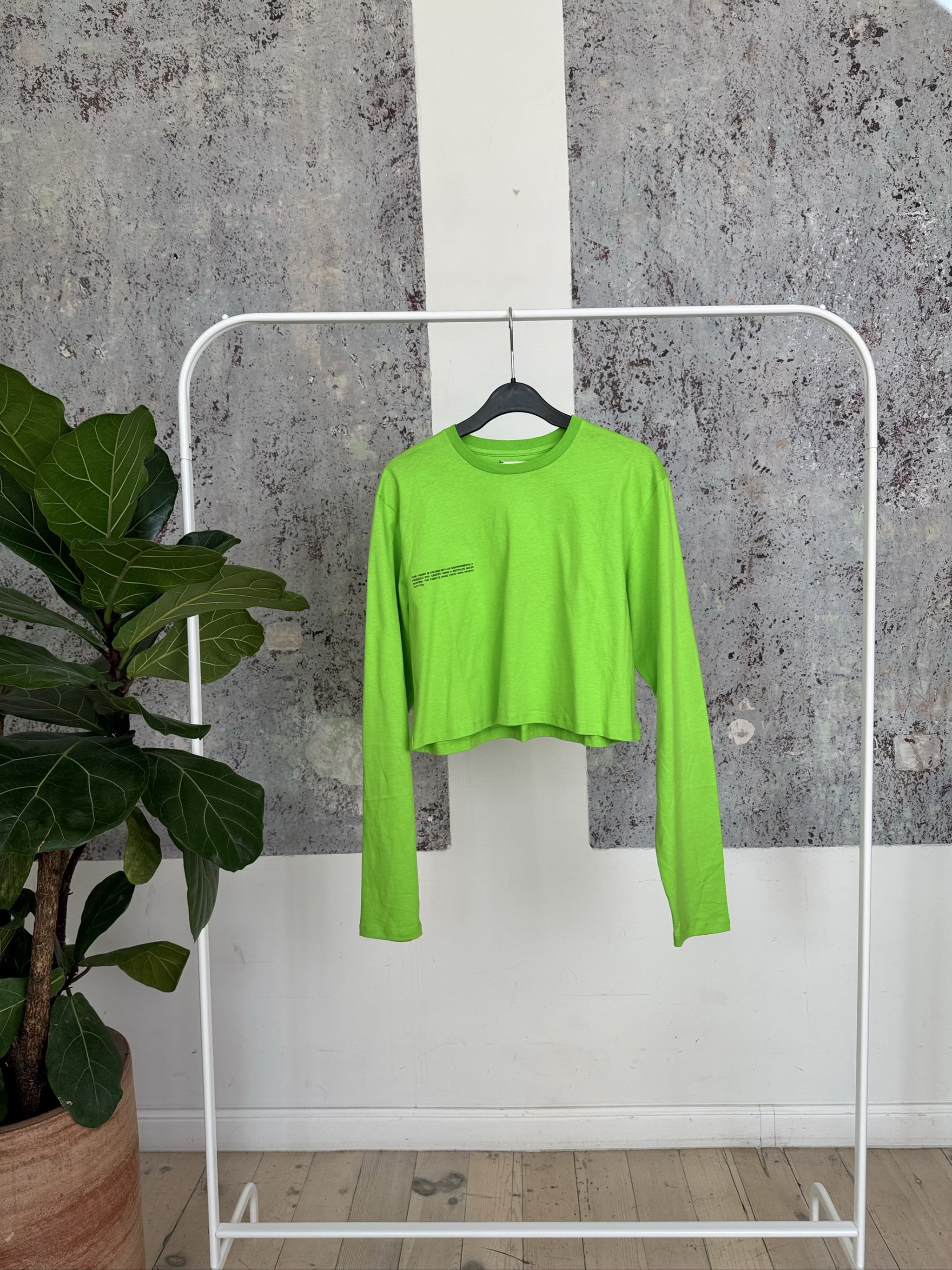 Organic Cotton Long Sleeve Crop T-Shirt 20JTU06B-JMO01 - Seagrass - XS