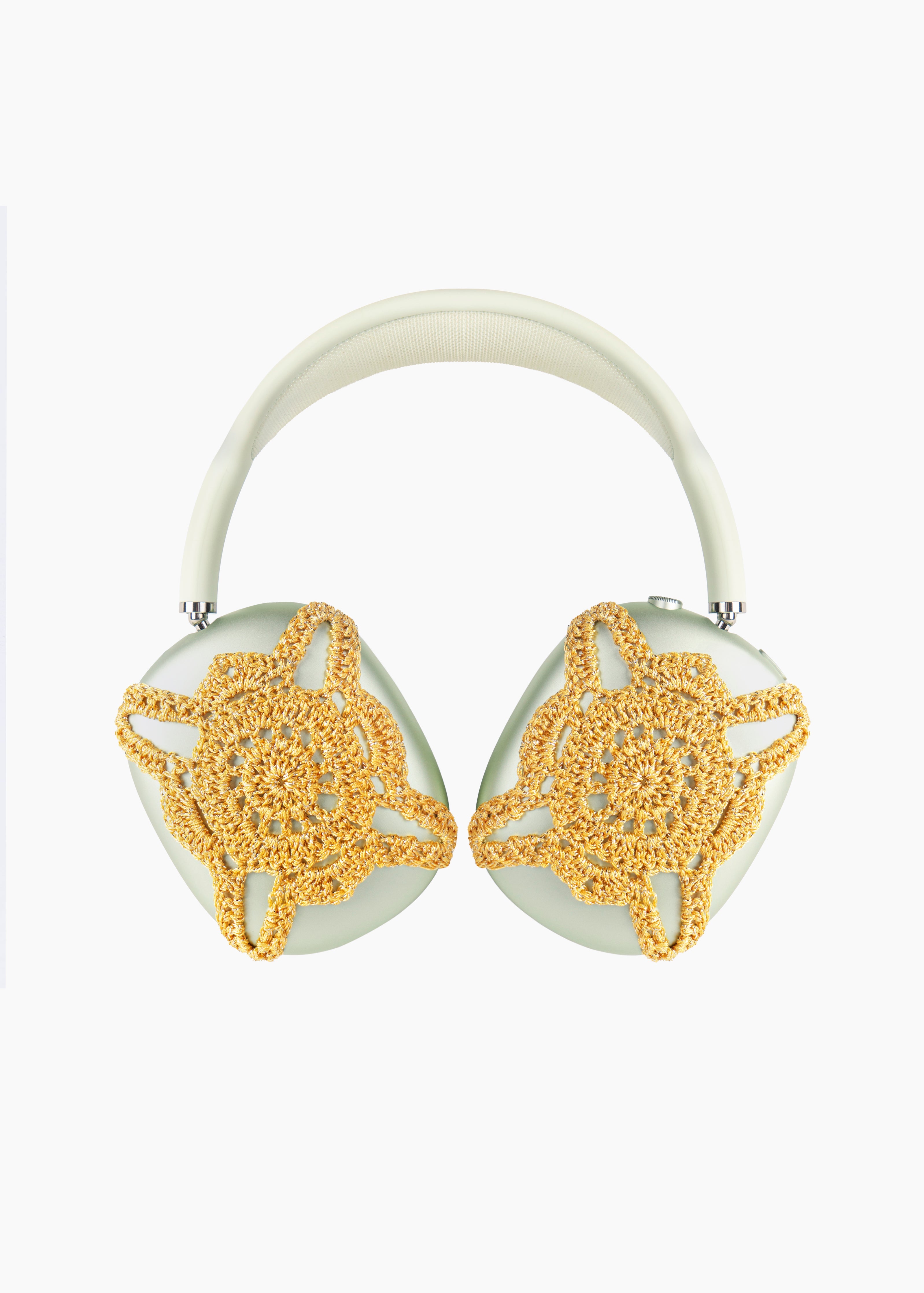 SLEEPER X EMI DID IT Crochet Knitted AirPods Max Cover in Gold