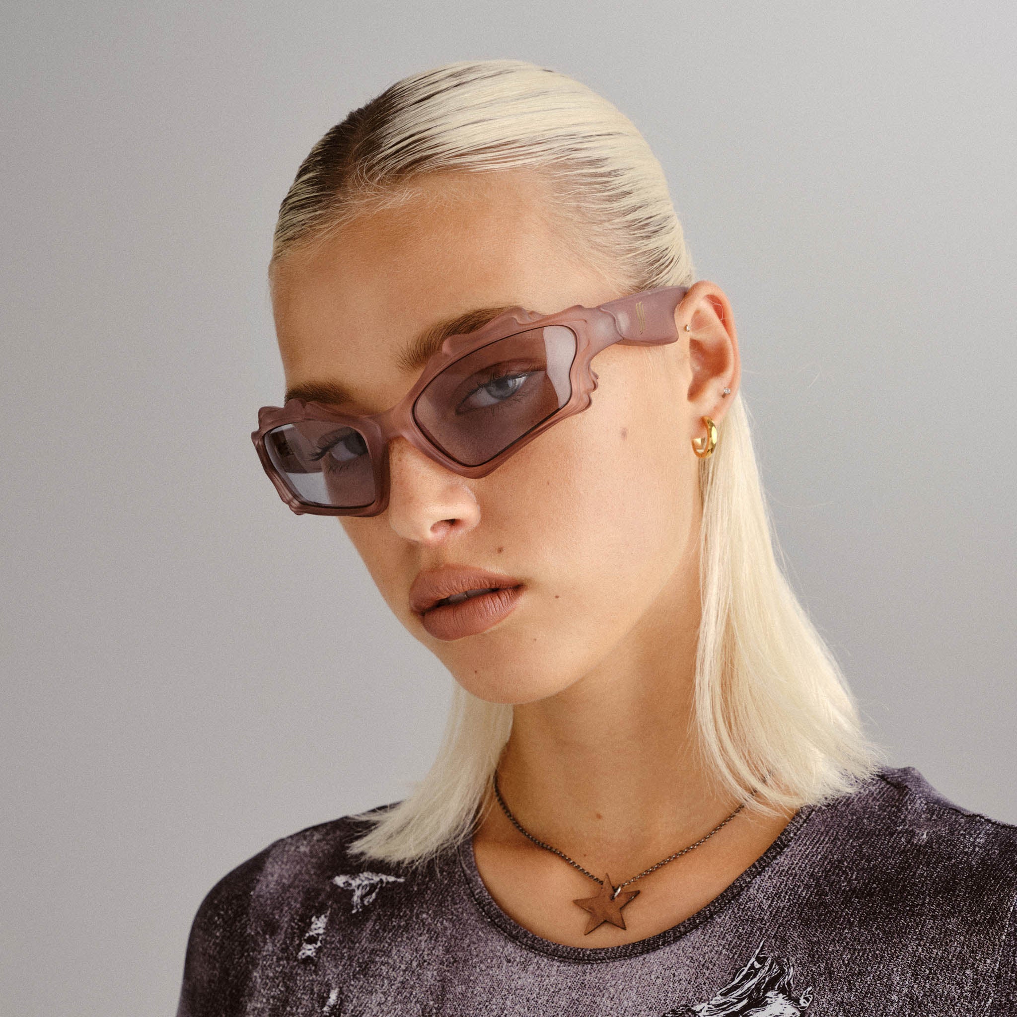 LE SIREN LTD EDT | MATTE OYSTER | SMOKEY BLUE TINT | SUNGLASSES