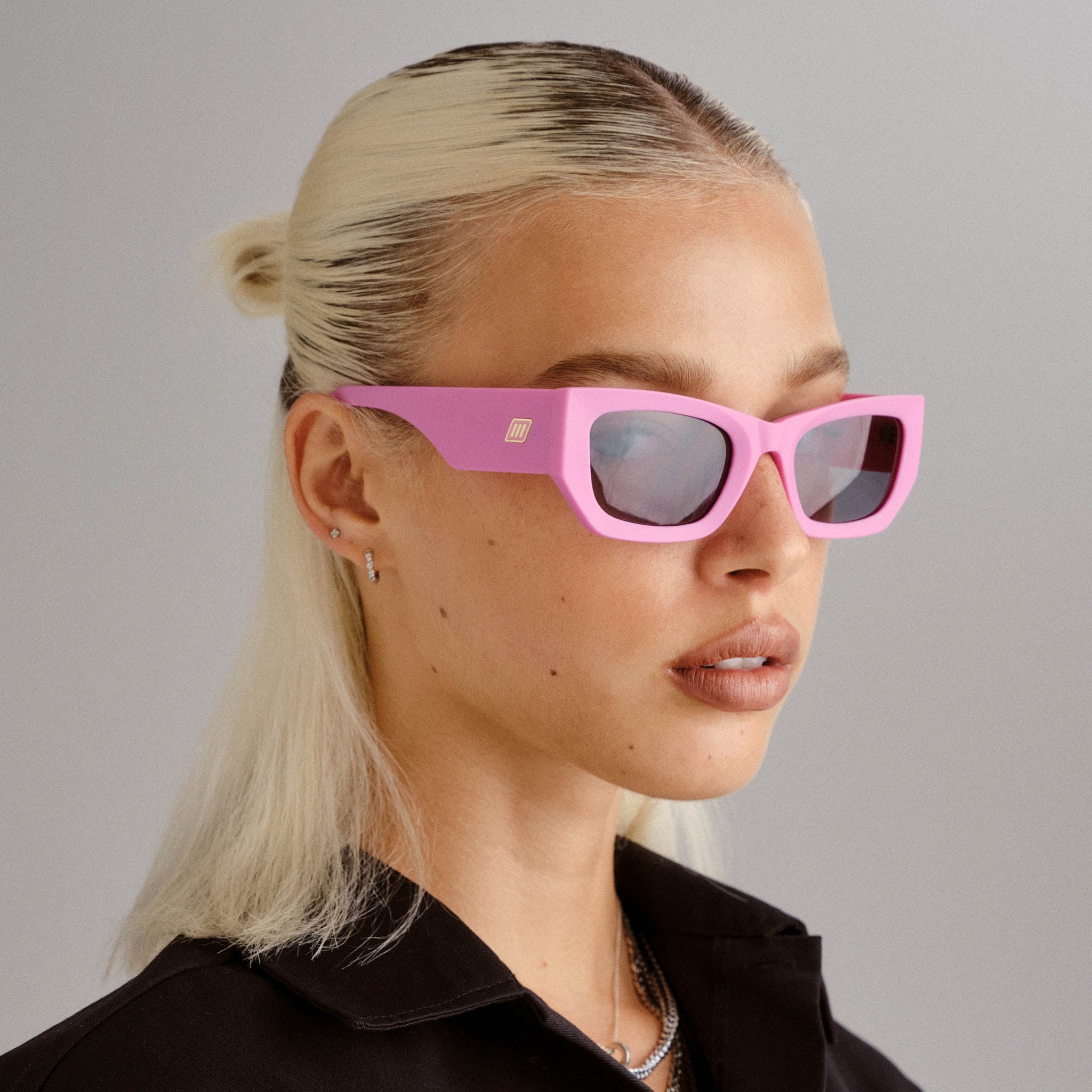 BEACHCOMBER | MATTE BUBBLEGUM PINK | SMOKE TINT | SUNGLASSES