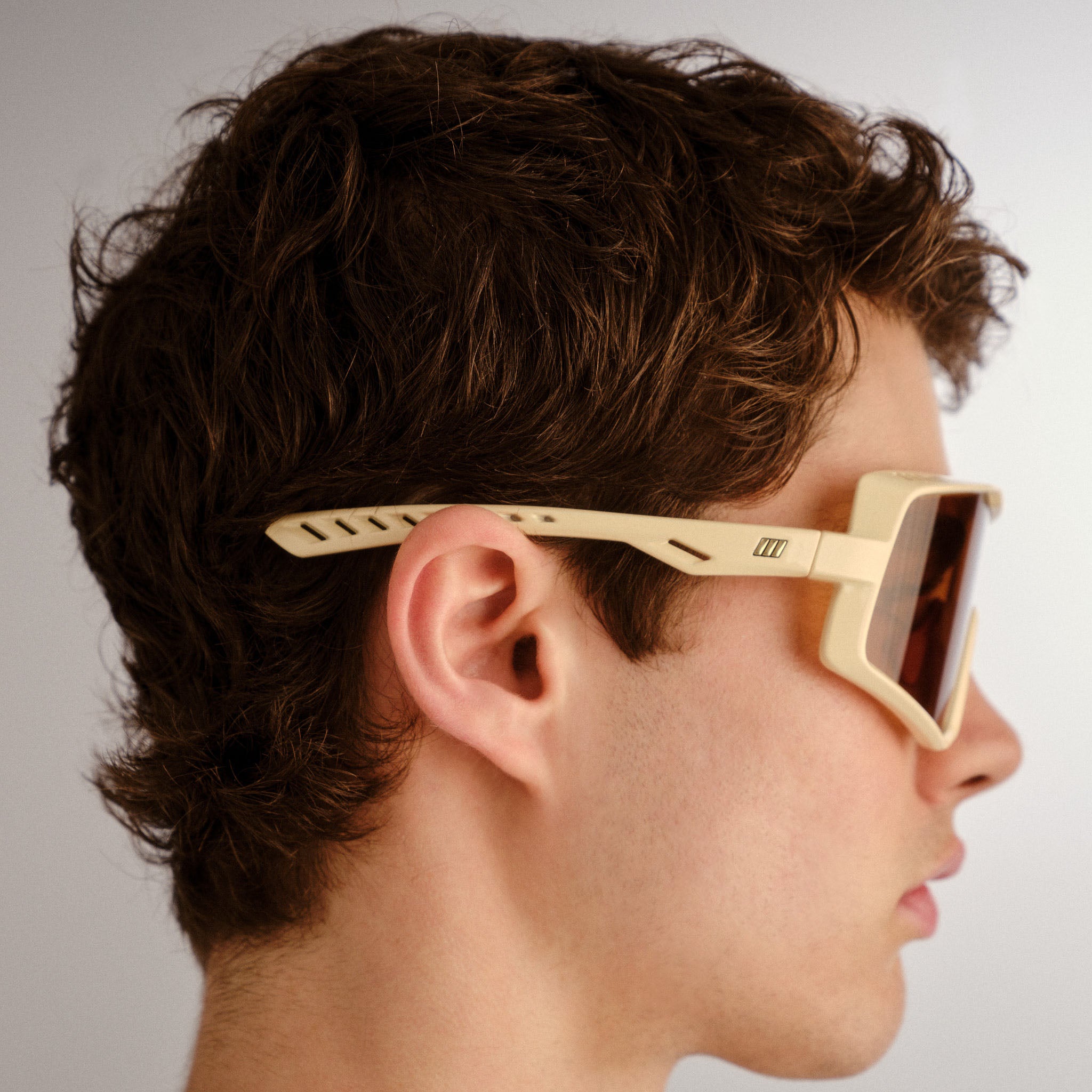 VULTURE | IVORY | LIGHT BROWN MONO | SUNGLASSES