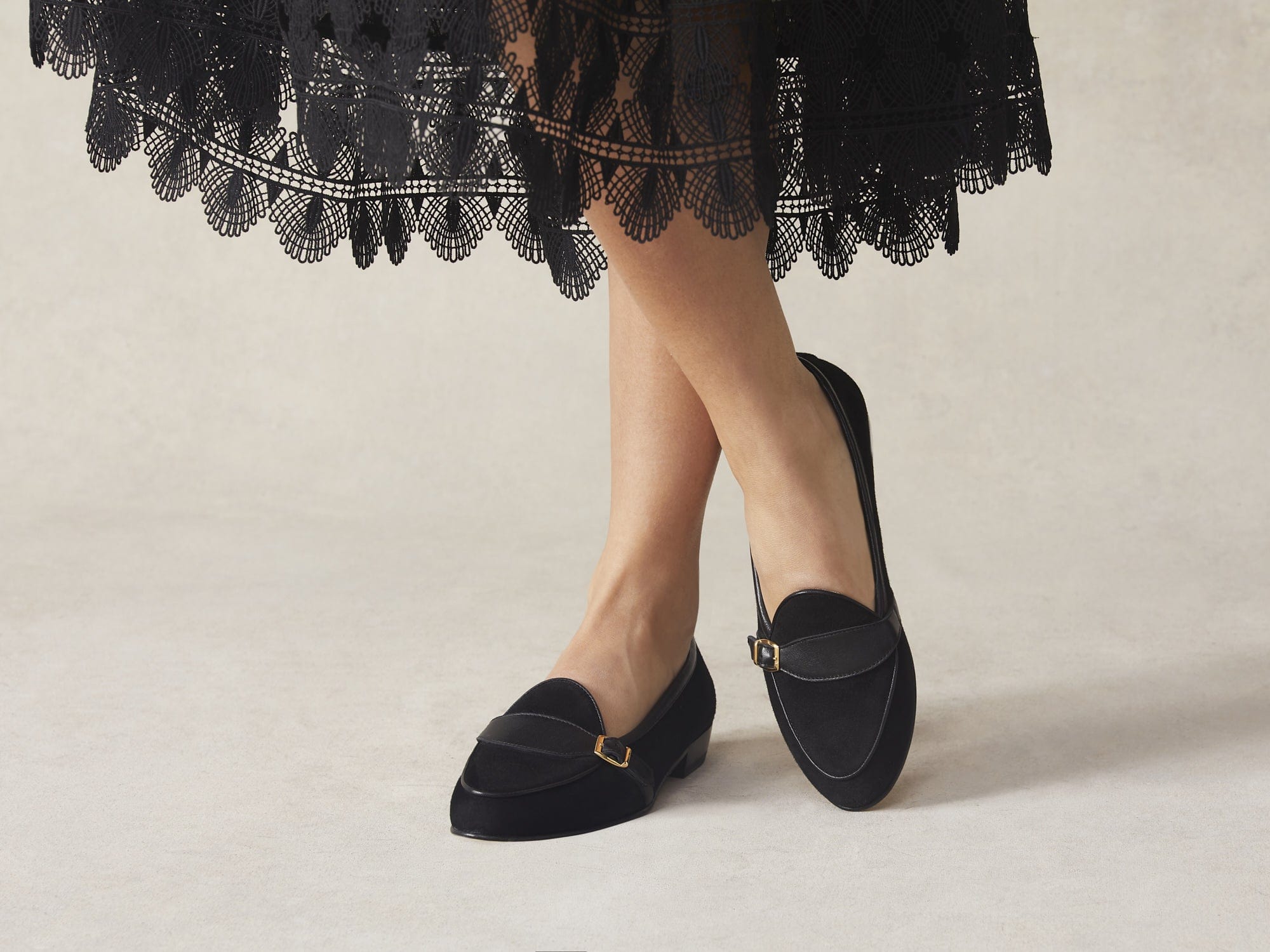 Sagan Buckle in Obsidian Black Asteria Suede